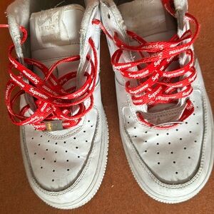 Nike air Supreme size 7